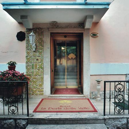 Albergo La Perla Civitella Roveto Экстерьер фото